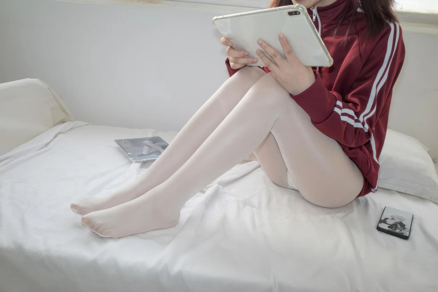 森萝财团_小夜_No_001_内部010_40D闪闪舍宾袜_79P_821MB tg@simisebaisi 【丝足阁】078.webp